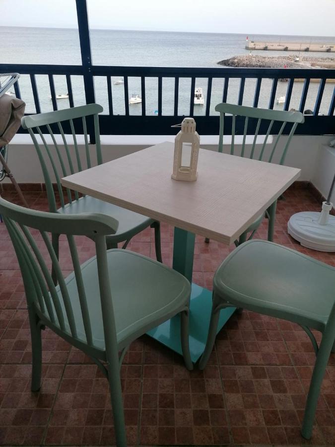El Faro Apartment Плая Бланка Екстериор снимка